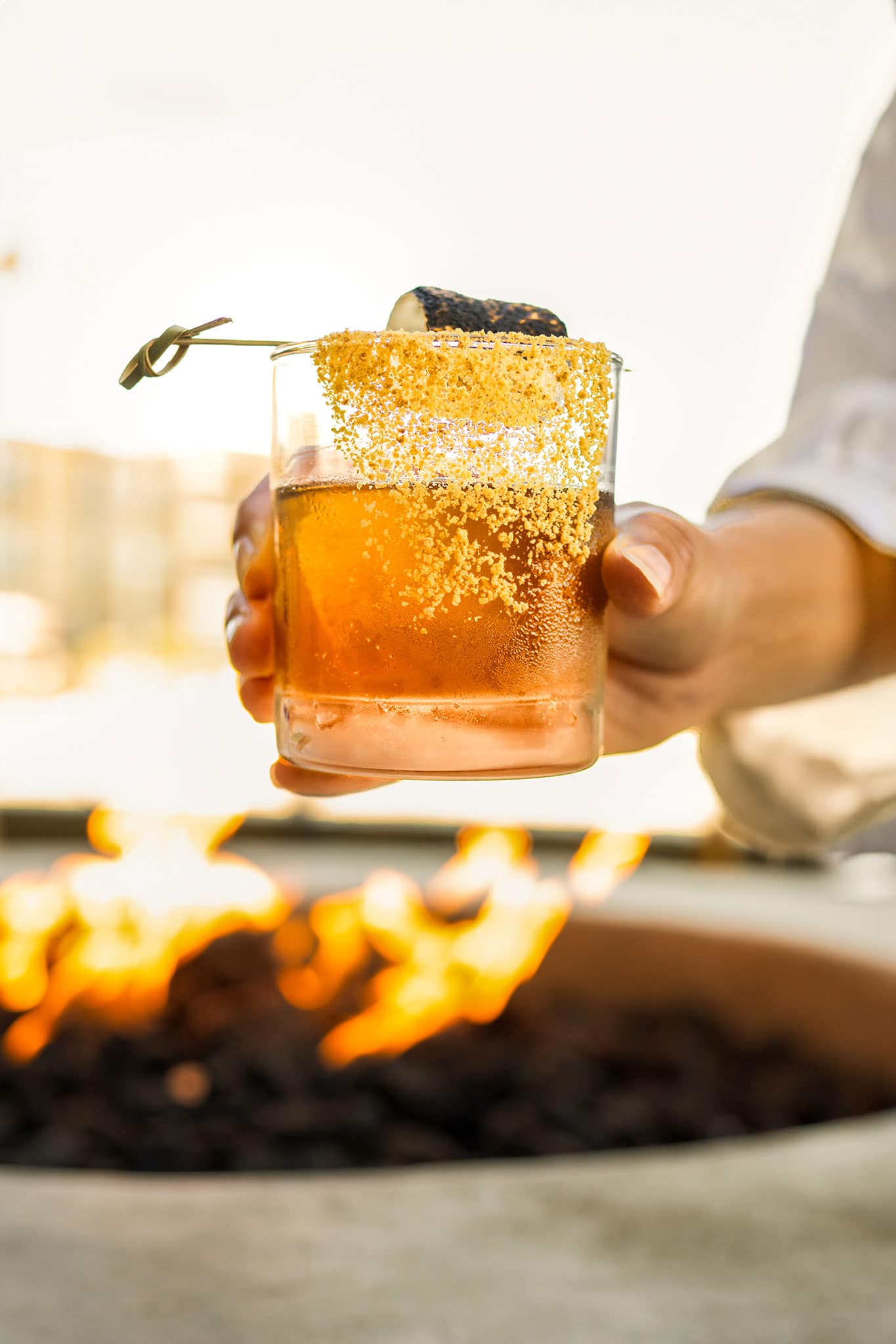 Fireside cocktails on the river in Tri-Cities Washington at The Lodge at Columbia Point
