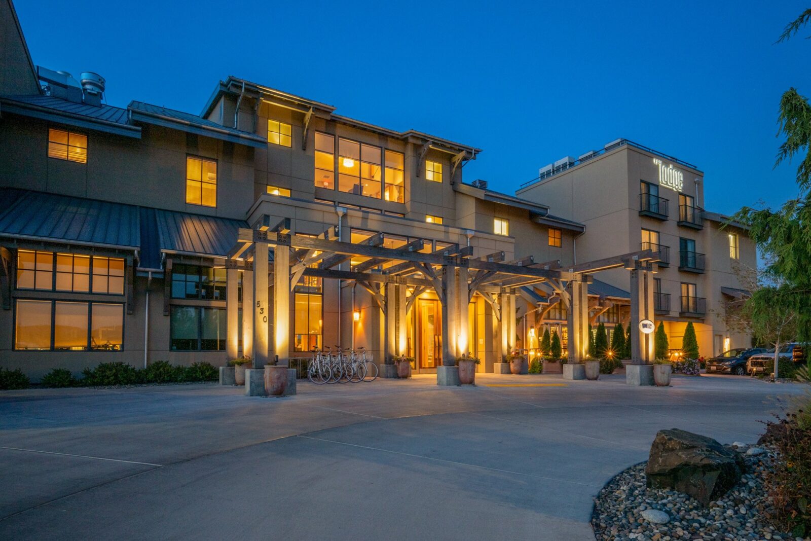 FAQ & Policies | The Lodge at Columbia Point – TriCities Hotel Info